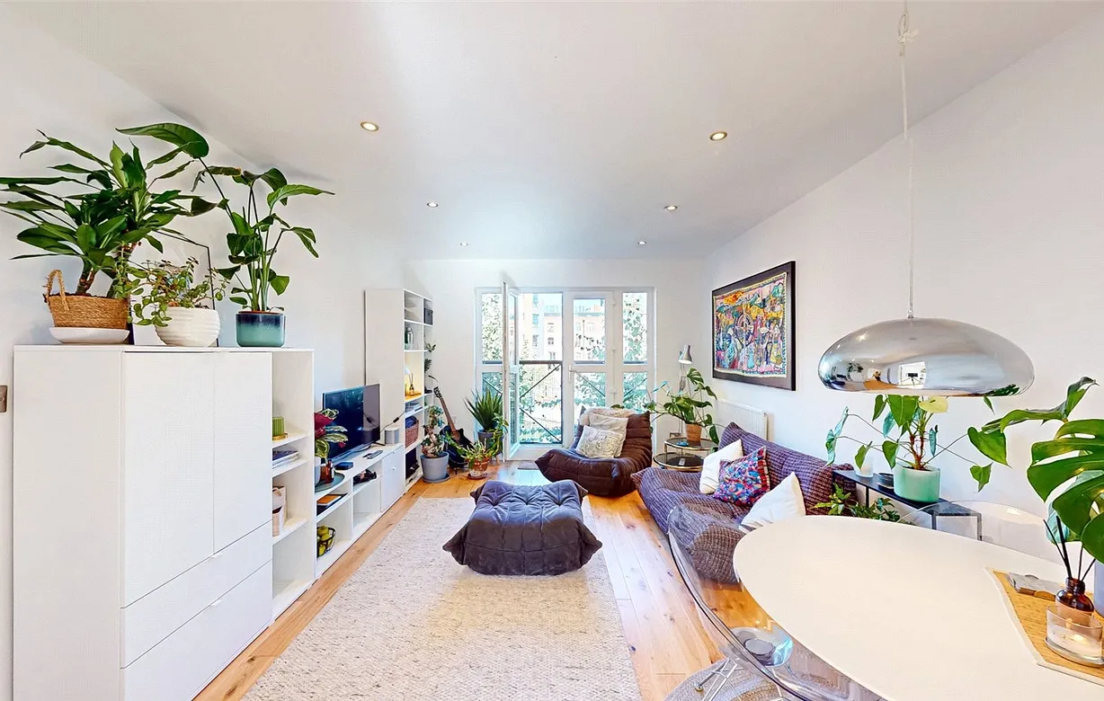 2 bedroom apartment to rent - Bentley Hurst