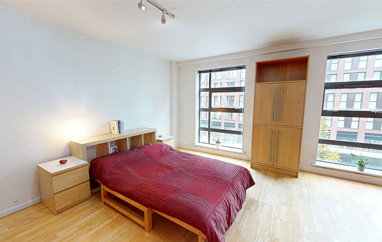 3 bedroom apartment for sale - Bentley Hurst