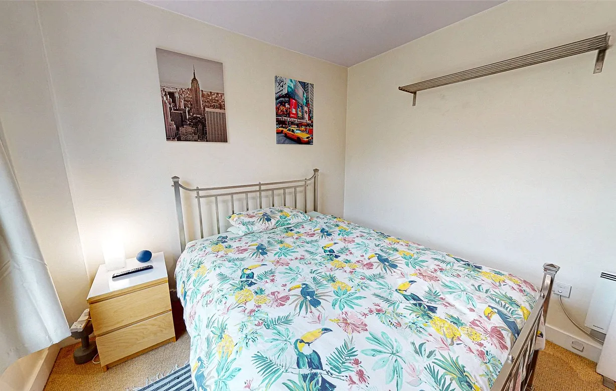 3 bedroom apartment for sale - Bentley Hurst
