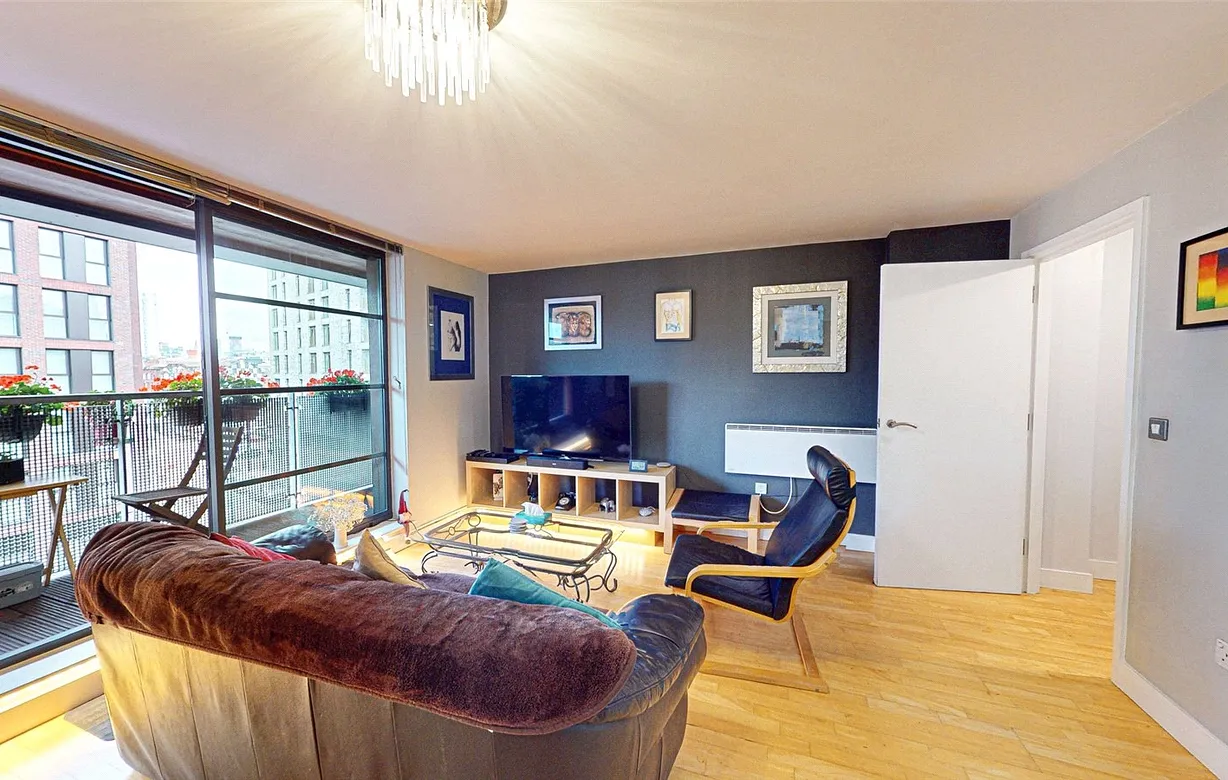 3 bedroom apartment for sale - Bentley Hurst