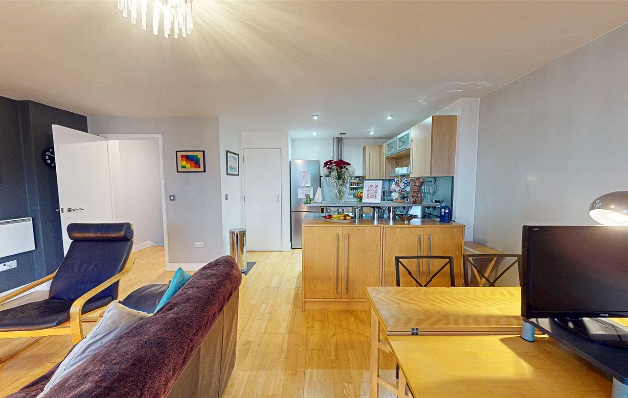3 bedroom apartment for sale - Bentley Hurst