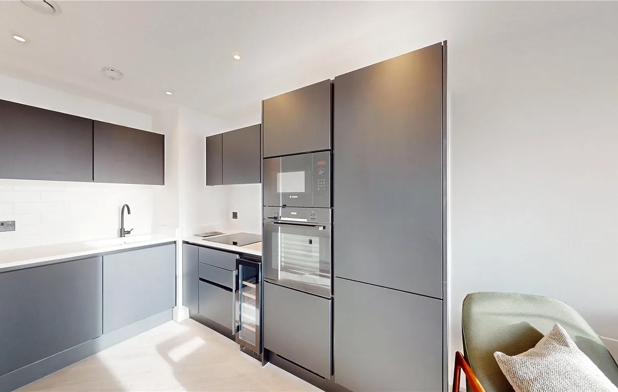 1 bedroom apartment to rent - Bentley Hurst