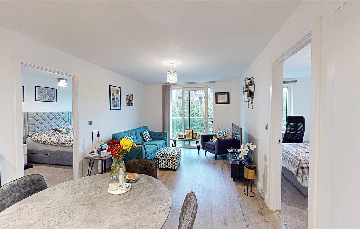 2 bedroom apartment for sale - Bentley Hurst