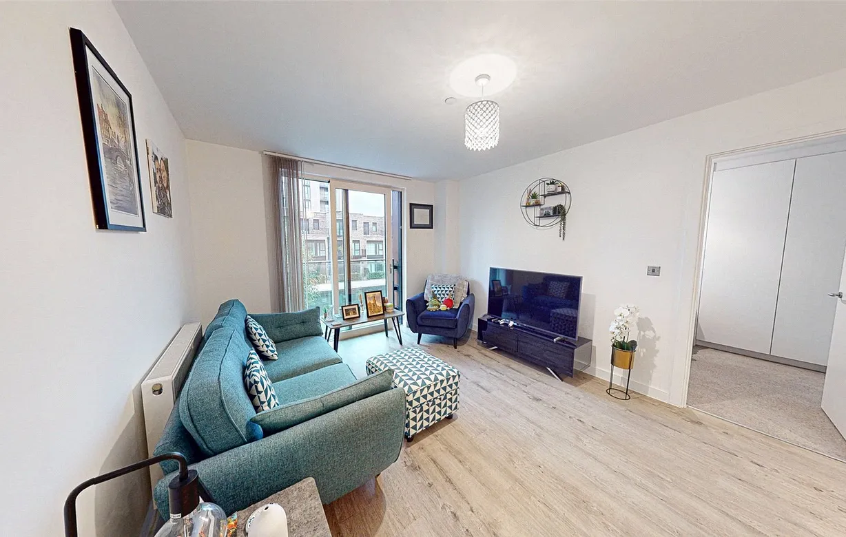 2 bedroom apartment for sale - Bentley Hurst