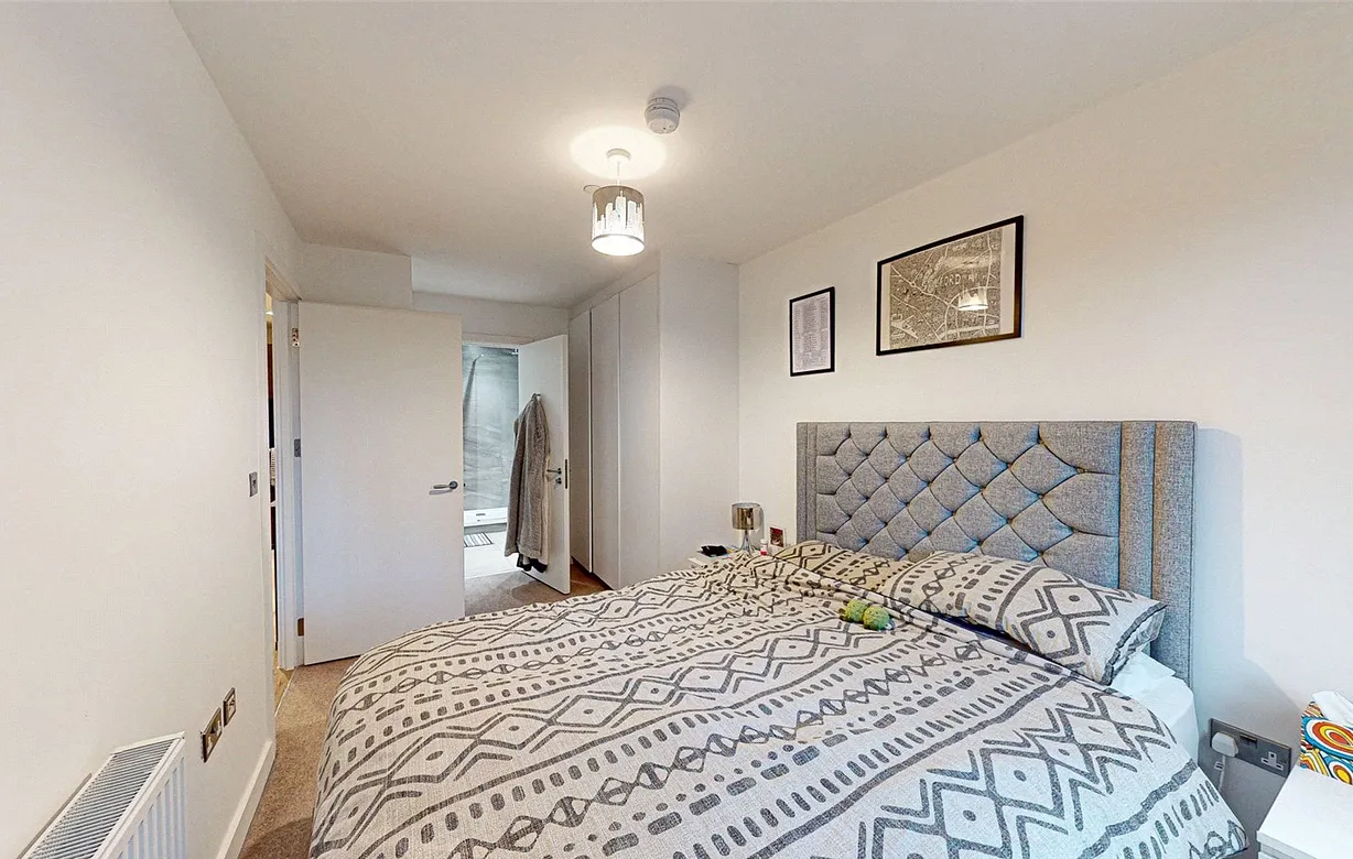 2 bedroom apartment for sale - Bentley Hurst