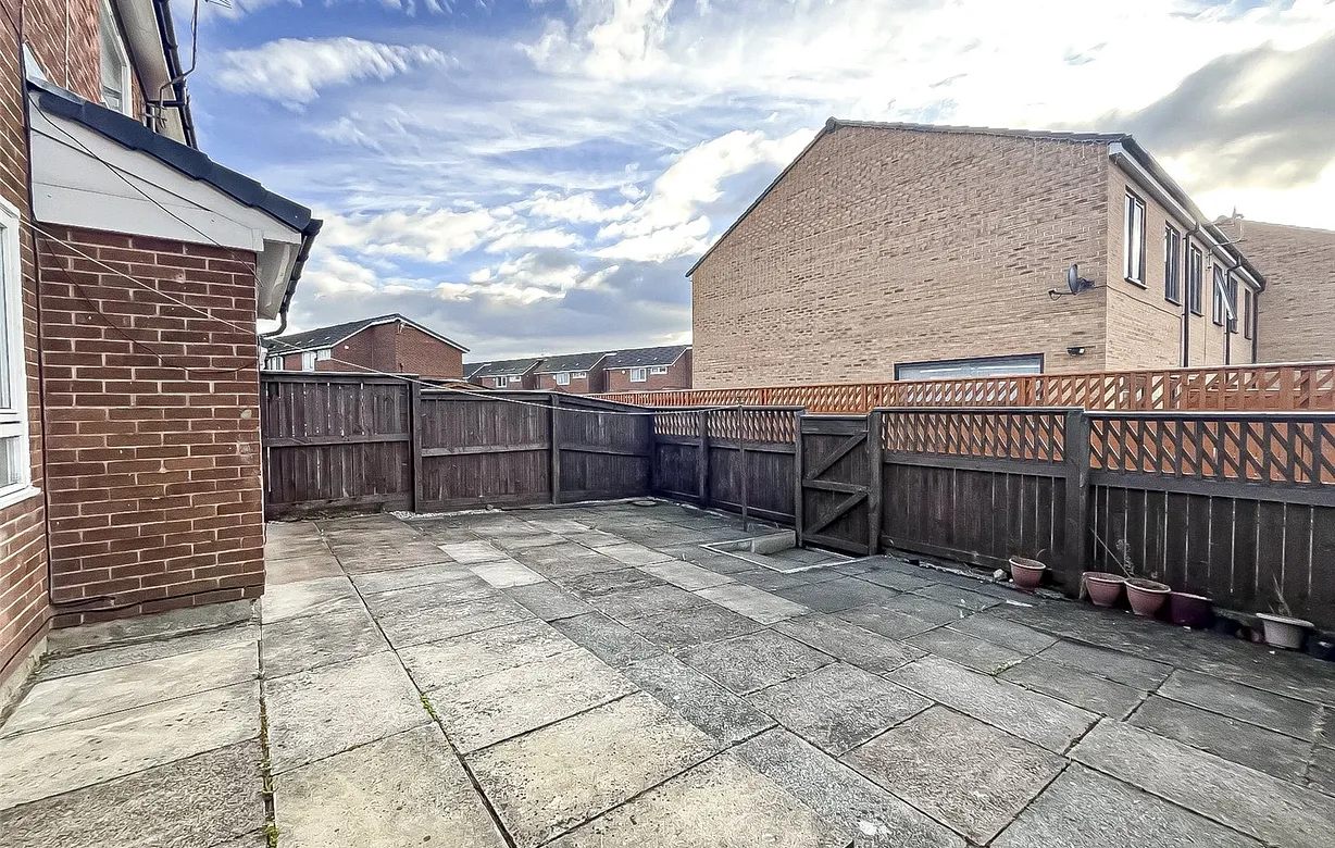 3 bedroom house to rent - Bentley Hurst