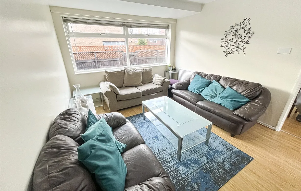 3 bedroom house to rent - Bentley Hurst