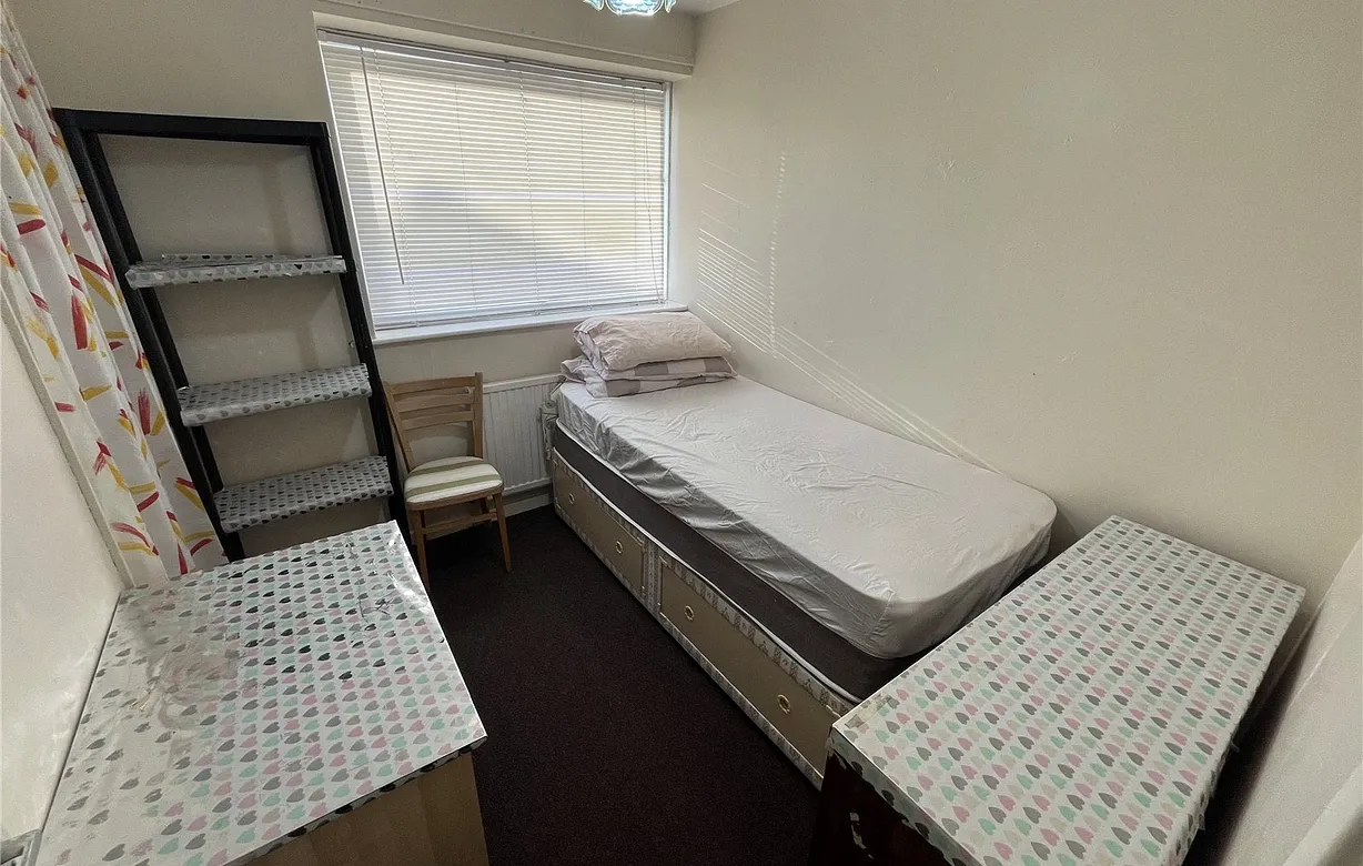 3 bedroom house to rent - Bentley Hurst