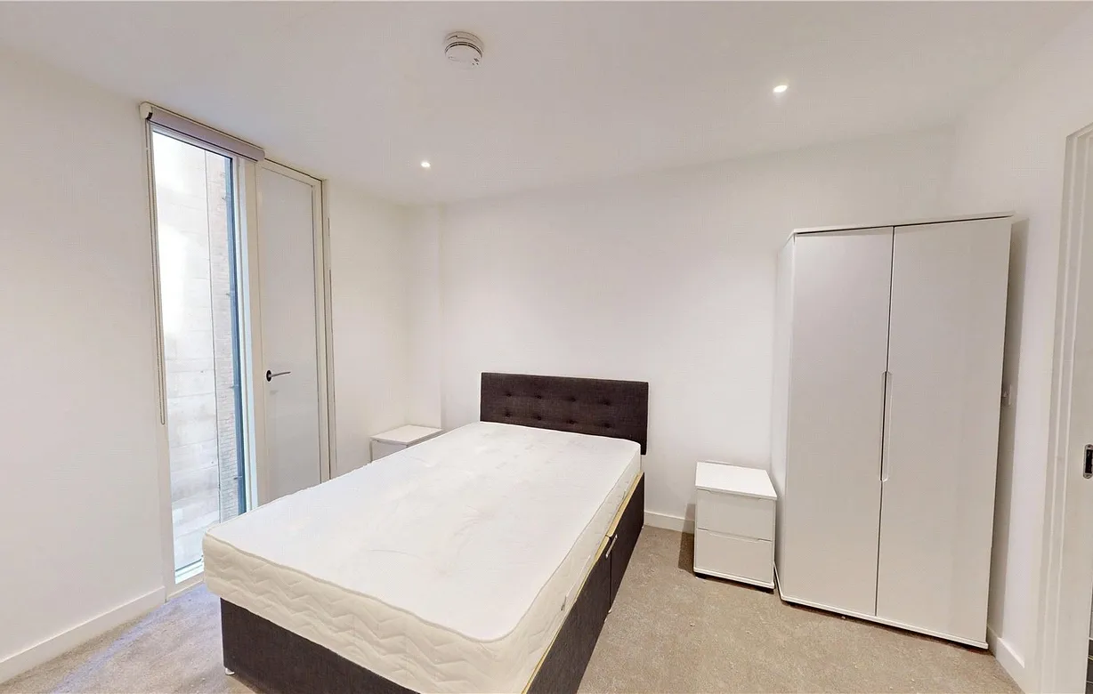 1 bedroom apartment to rent - Bentley Hurst