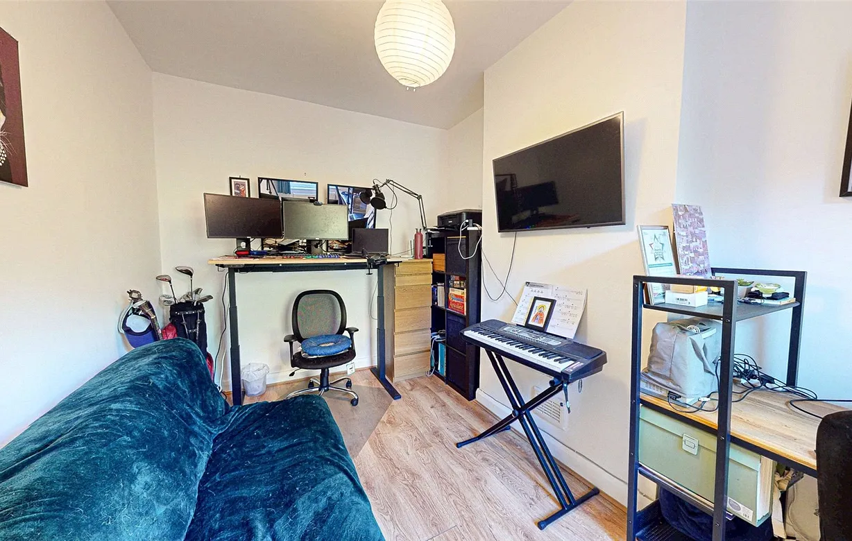 3 bedroom house for sale - Bentley Hurst