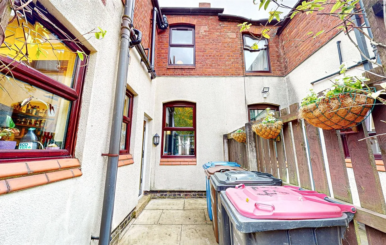 3 bedroom house for sale - Bentley Hurst