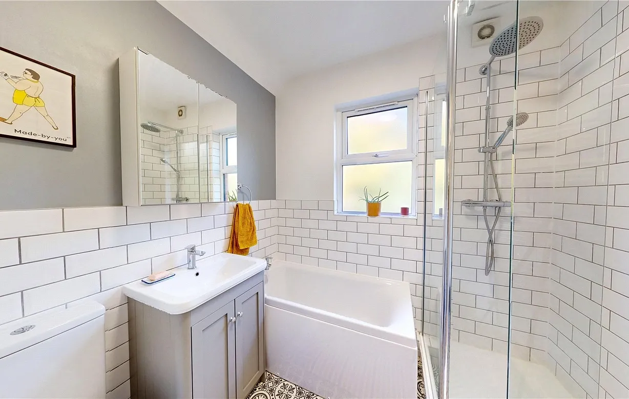 3 bedroom house for sale - Bentley Hurst