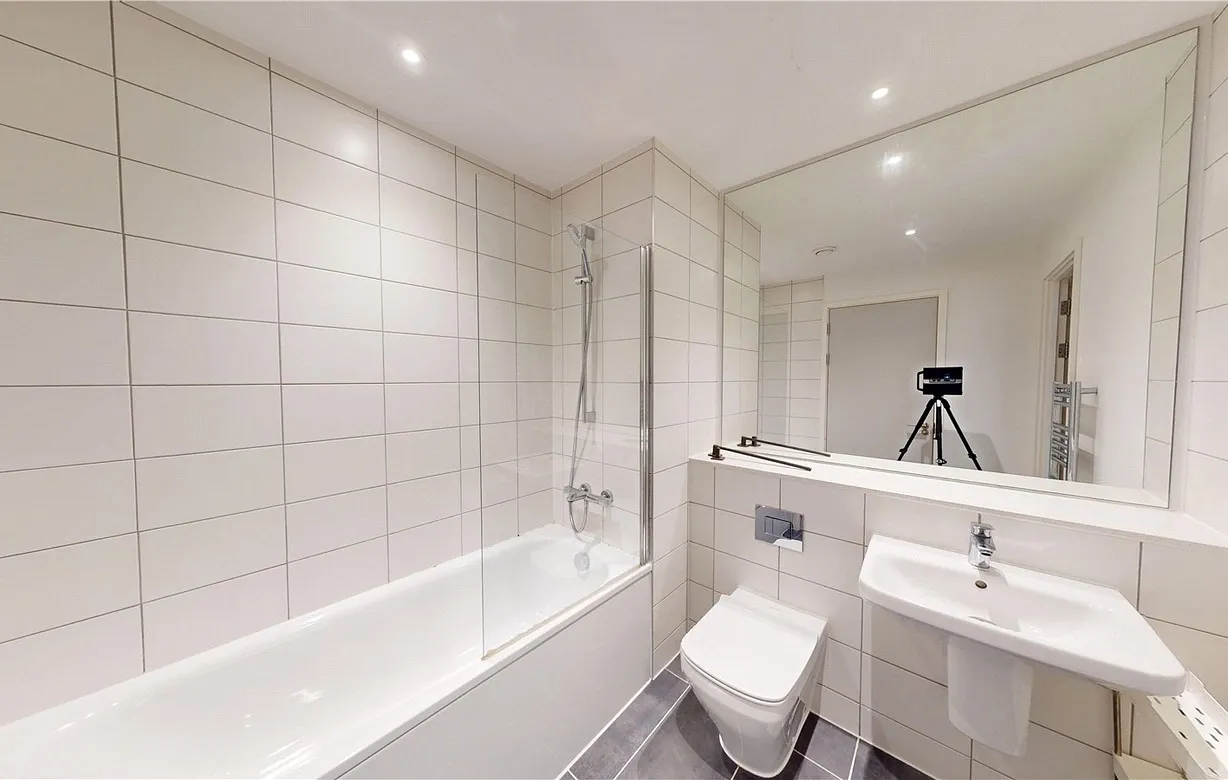 2 bedroom apartment to rent - Bentley Hurst