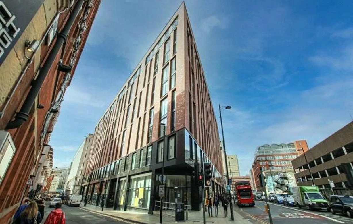 2 bedroom apartment to rent - Bentley Hurst