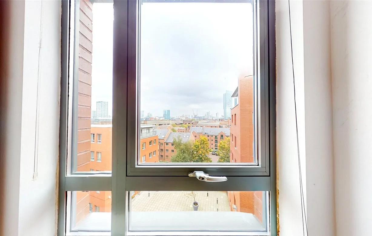 2 bedroom apartment to rent - Bentley Hurst