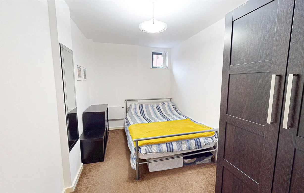 2 bedroom apartment for sale - Bentley Hurst