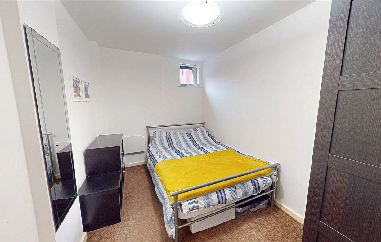 2 bedroom apartment for sale - Bentley Hurst