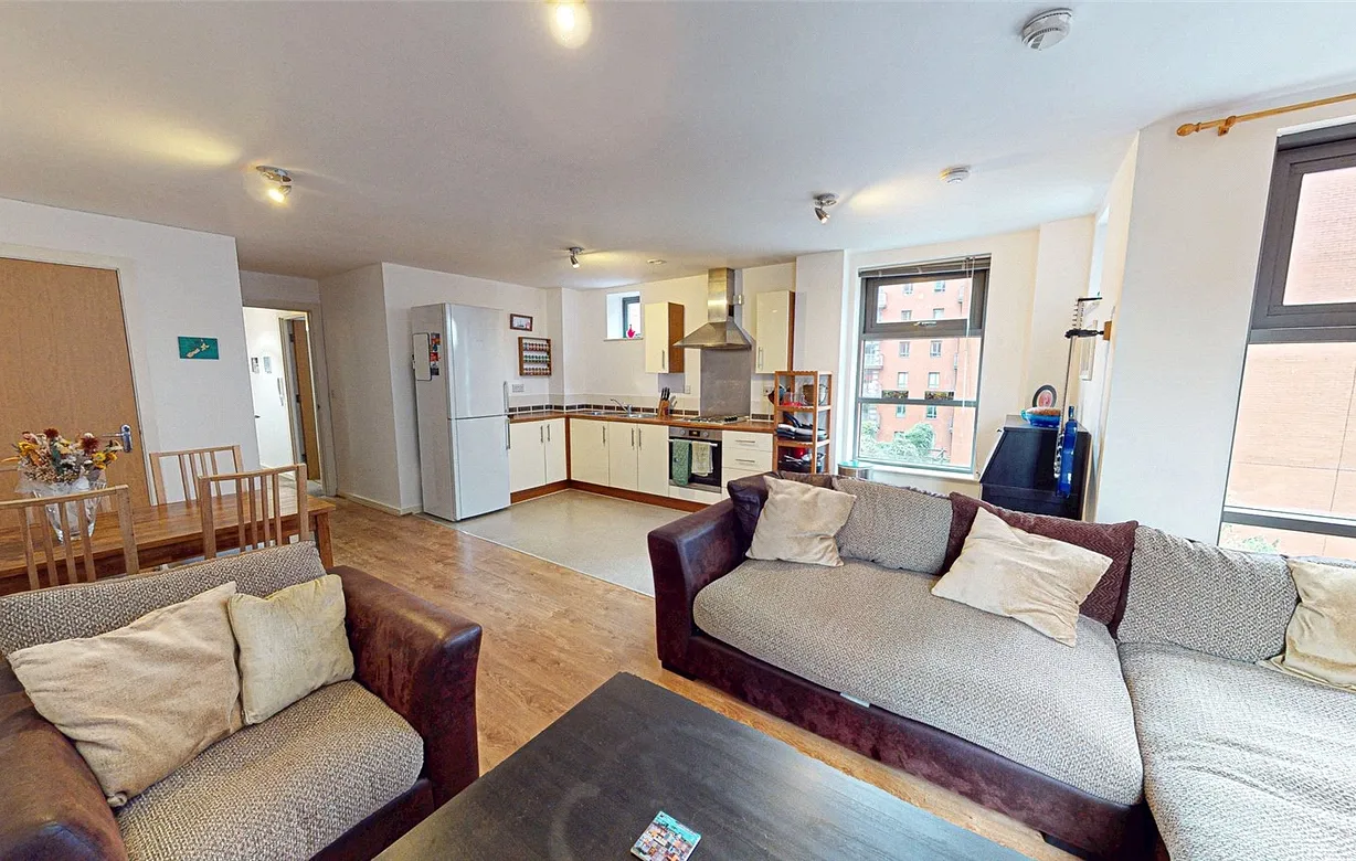 2 bedroom apartment for sale - Bentley Hurst