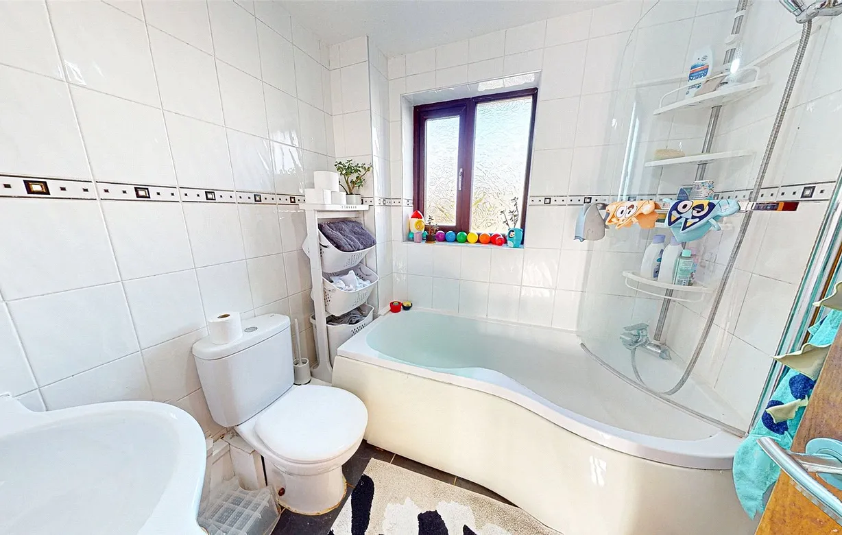 3 bedroom house for sale - Bentley Hurst