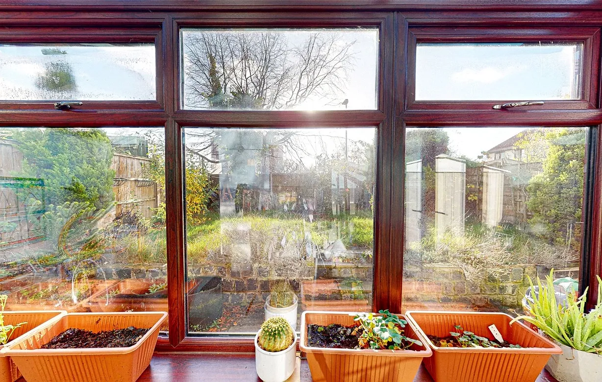 3 bedroom house for sale - Bentley Hurst