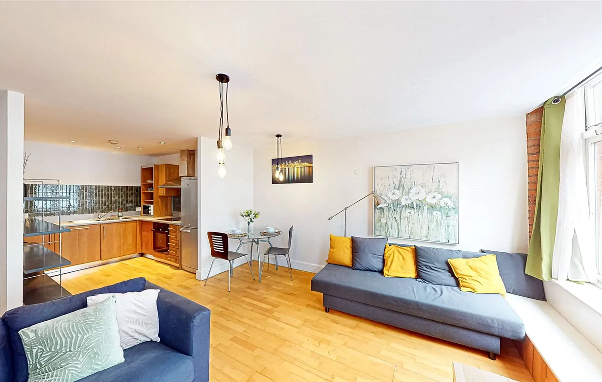 1 bedroom apartment to rent - Bentley Hurst