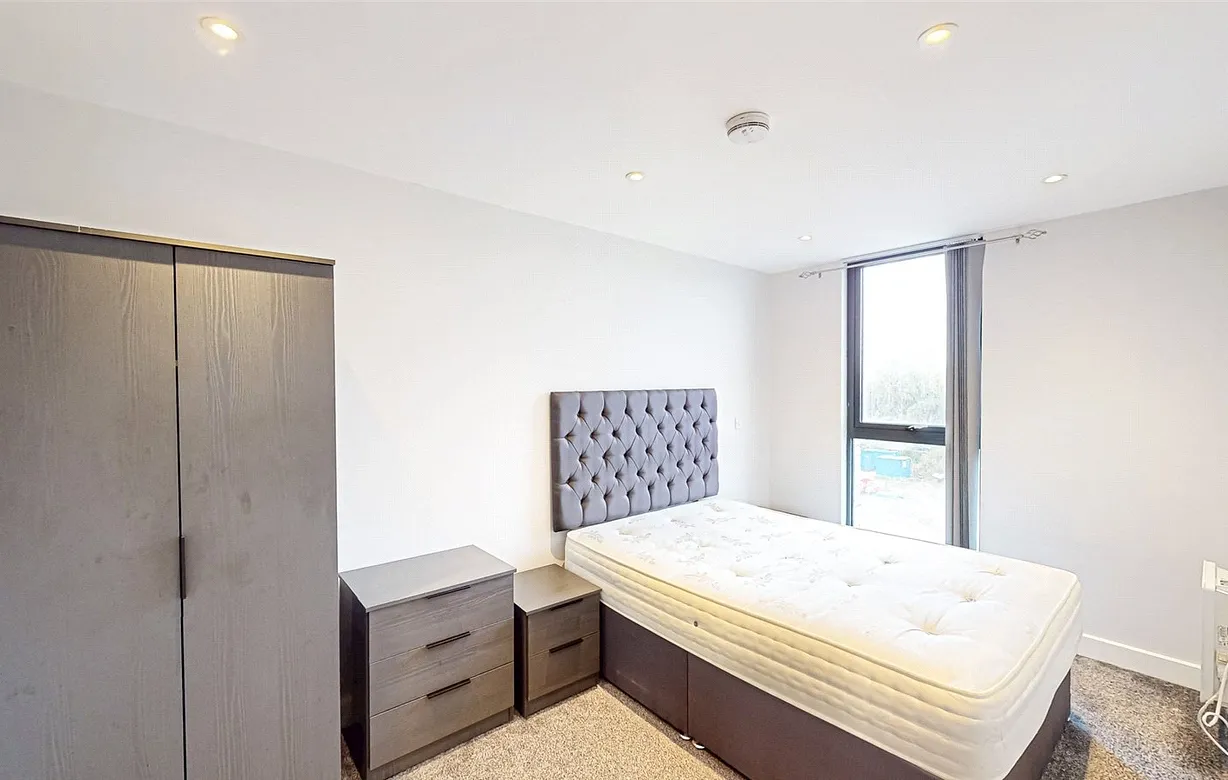 3 bedroom apartment to rent - Bentley Hurst