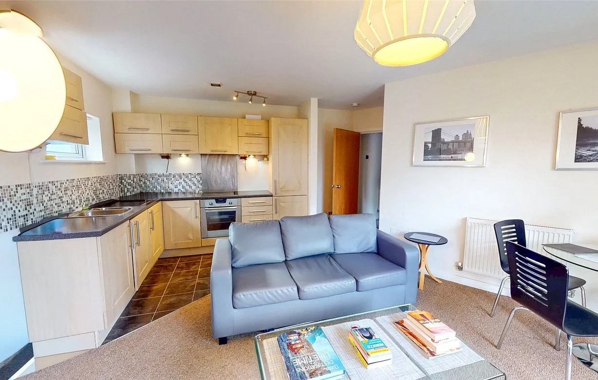 1 bedroom apartment to rent - Bentley Hurst