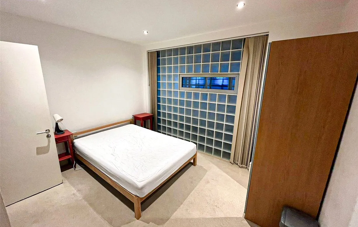 2 bedroom apartment for sale - Bentley Hurst