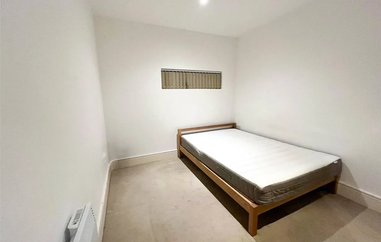 2 bedroom apartment for sale - Bentley Hurst