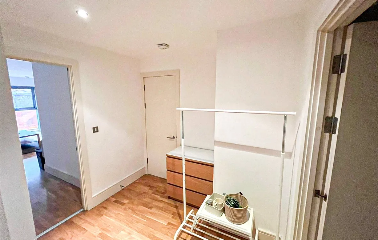 2 bedroom apartment for sale - Bentley Hurst