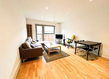 2 bedroom apartment for sale - Bentley Hurst