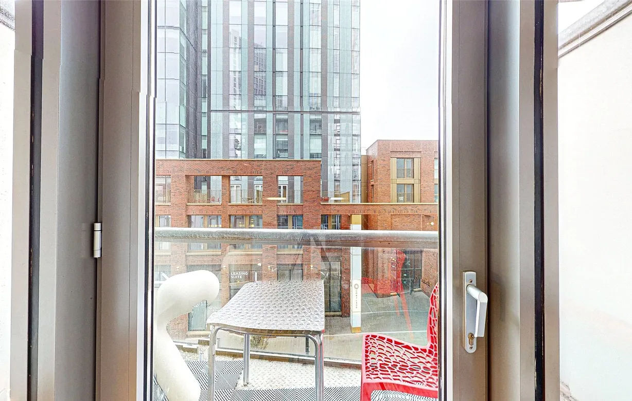 1 bedroom apartment for sale - Bentley Hurst