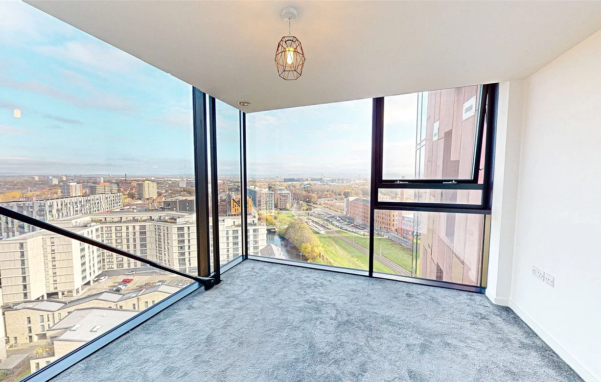 2 bedroom apartment for sale - Bentley Hurst