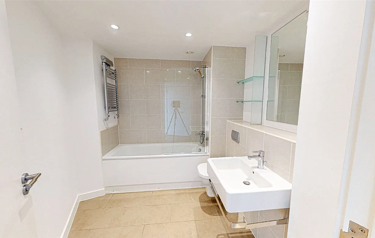 2 bedroom apartment for sale - Bentley Hurst