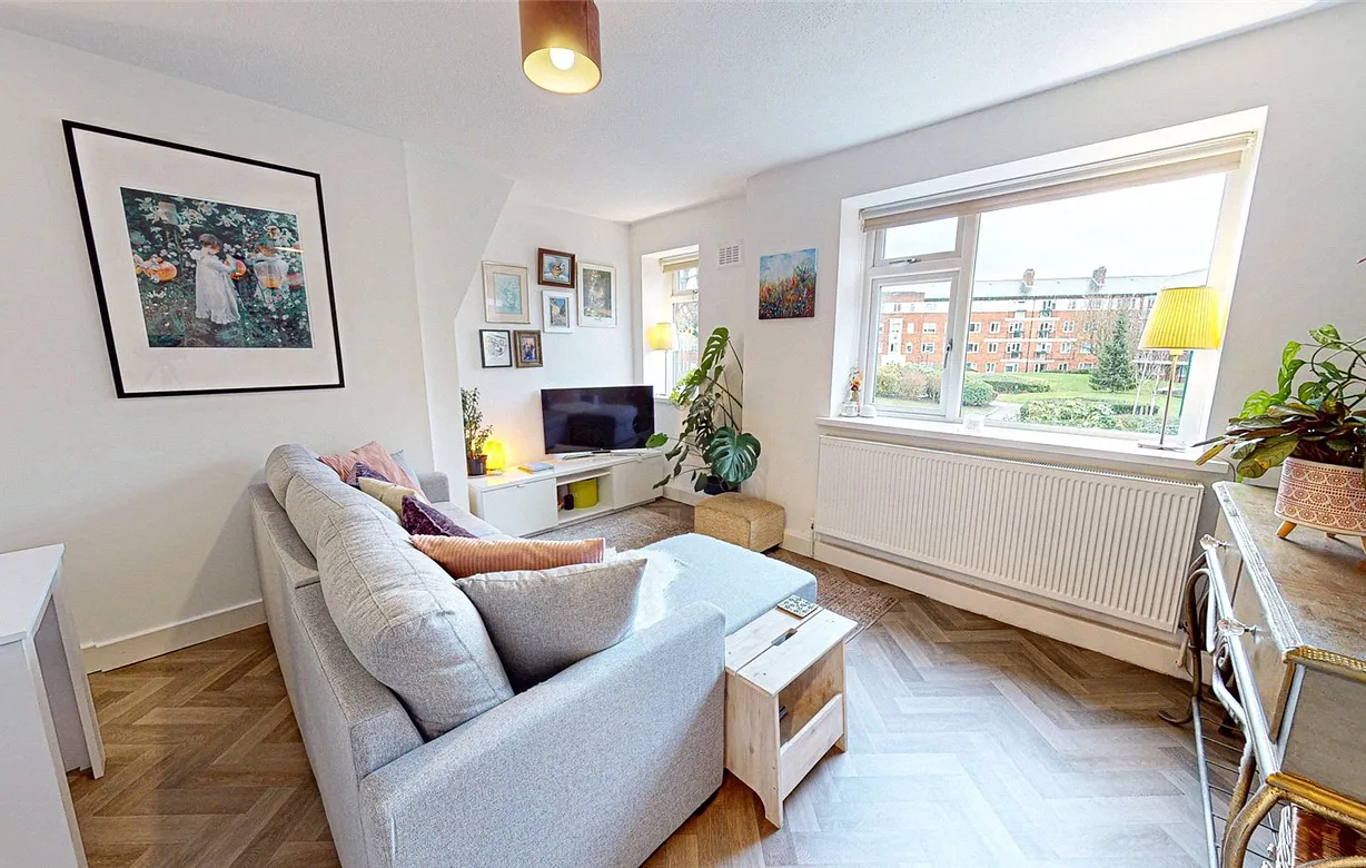2 bedroom apartment for sale - Bentley Hurst