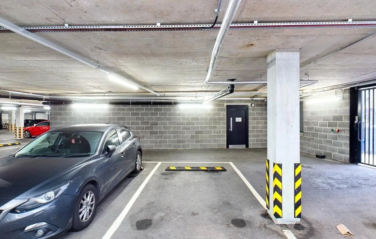 2 bedroom apartment for sale - Bentley Hurst