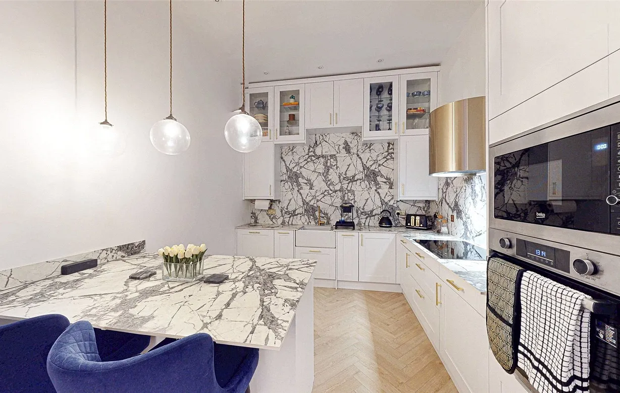 2 bedroom apartment for sale - Bentley Hurst