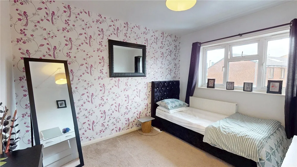 2 bedroom house to rent - Bentley Hurst