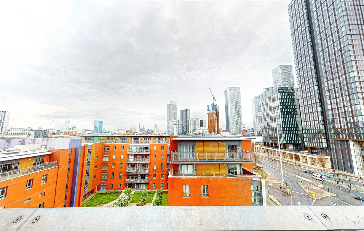 2 bedroom apartment for sale - Bentley Hurst