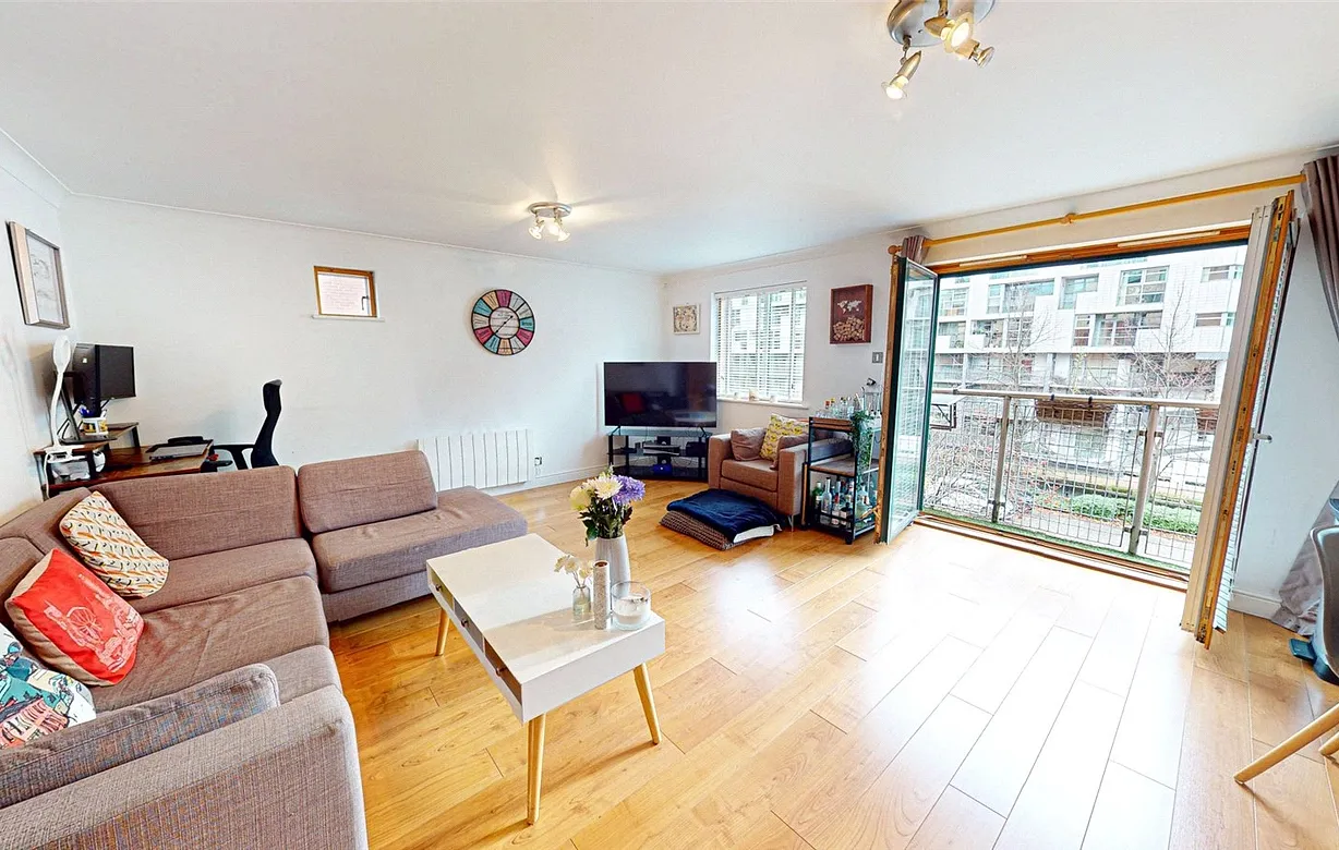2 bedroom apartment for sale - Bentley Hurst