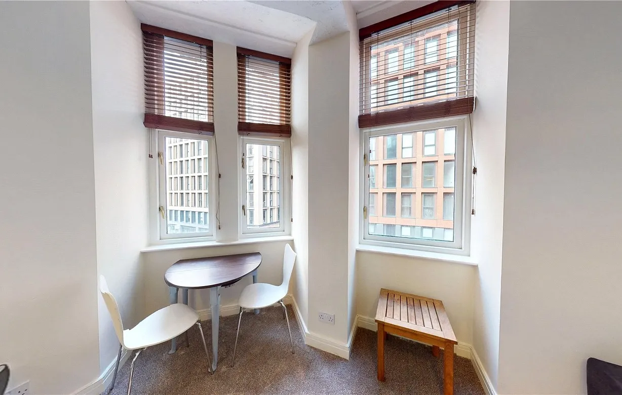 1 bedroom apartment to rent - Bentley Hurst