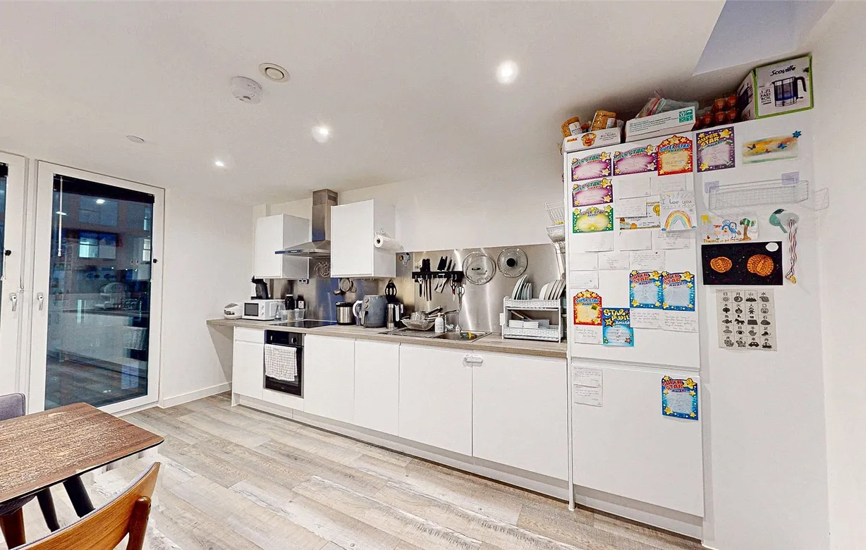 2 bedroom apartment for sale - Bentley Hurst