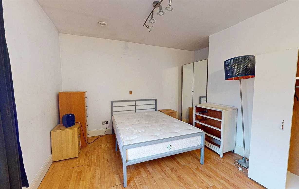 2 bedroom apartment for sale - Bentley Hurst