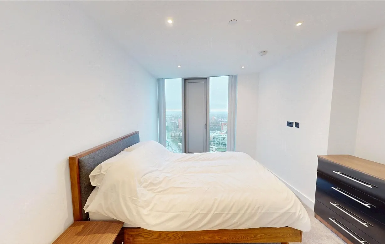 1 bedroom apartment to rent - Bentley Hurst