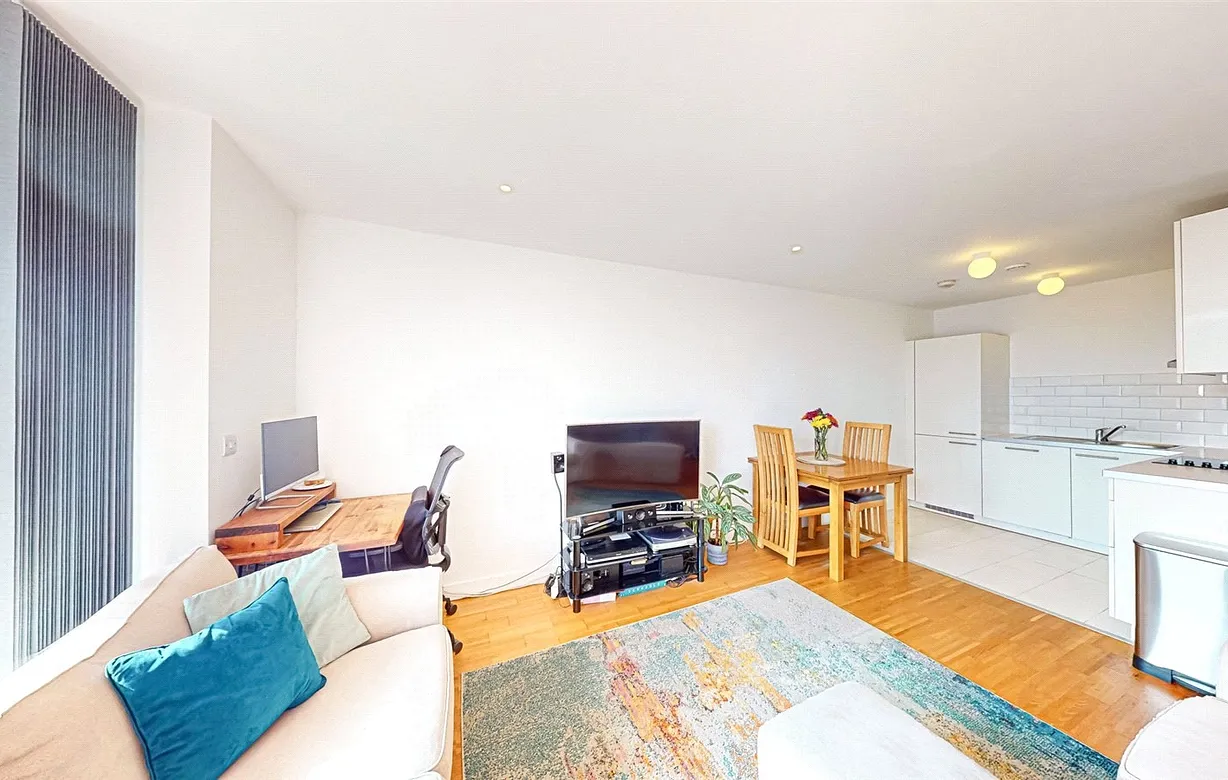 2 bedroom apartment for sale - Bentley Hurst