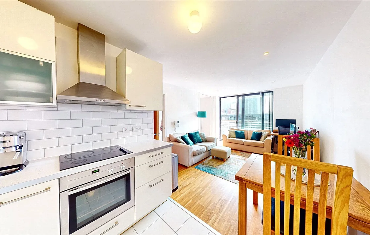 2 bedroom apartment for sale - Bentley Hurst