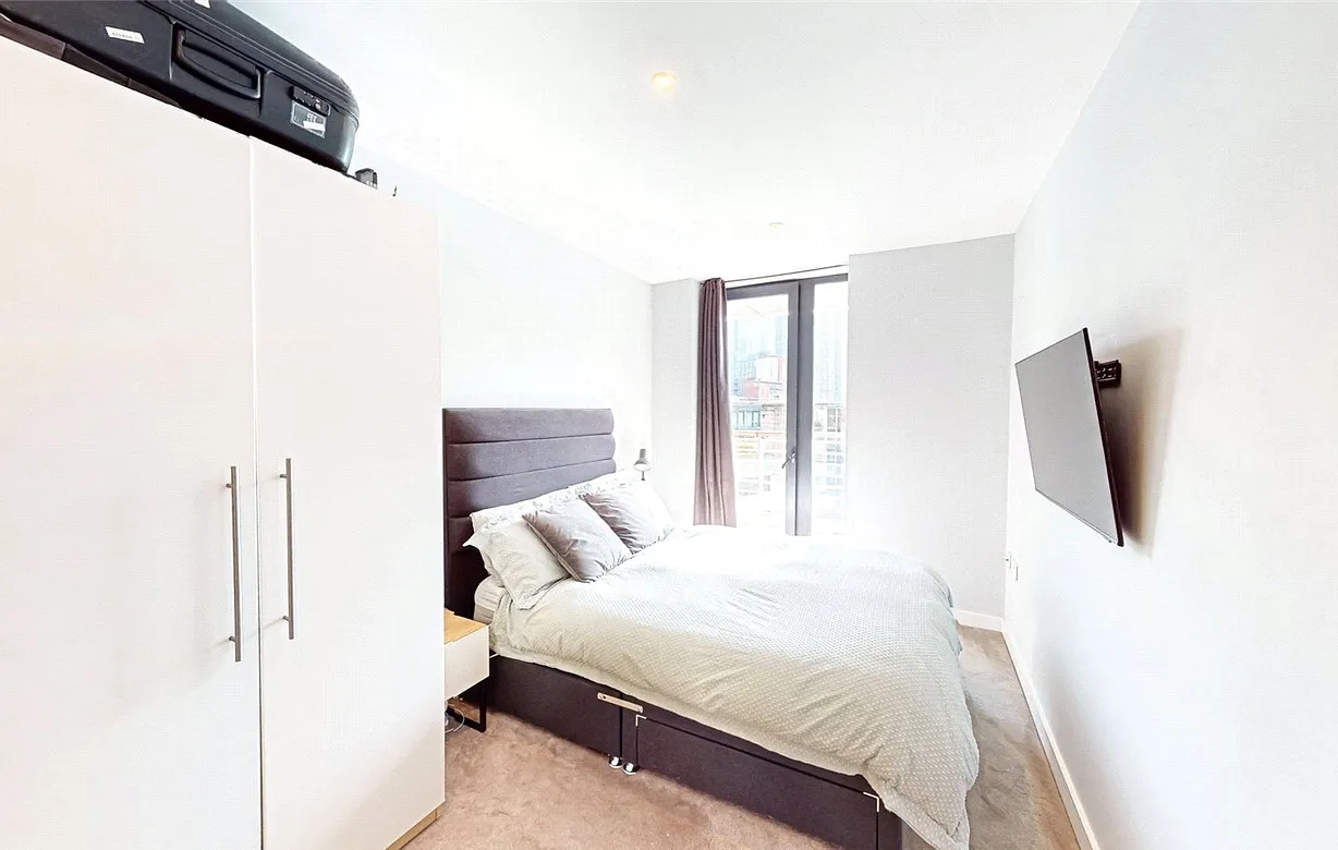 2 bedroom apartment for sale - Bentley Hurst