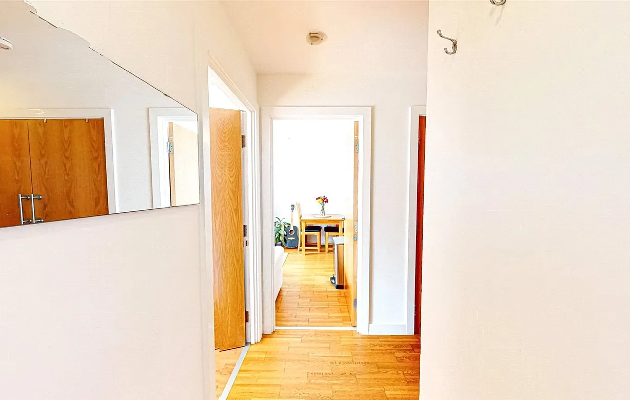 2 bedroom apartment for sale - Bentley Hurst