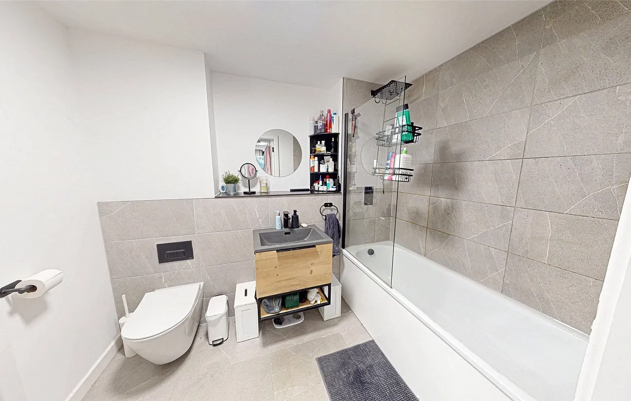 2 bedroom apartment for sale - Bentley Hurst