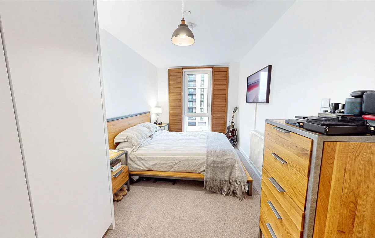 2 bedroom apartment for sale - Bentley Hurst